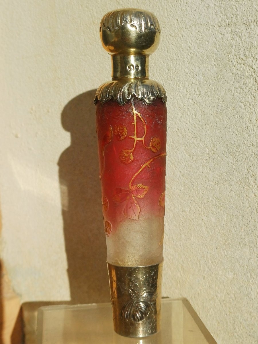 Daum "opera" Or "carriage" Bottle With Vermeil Setting -photo-2