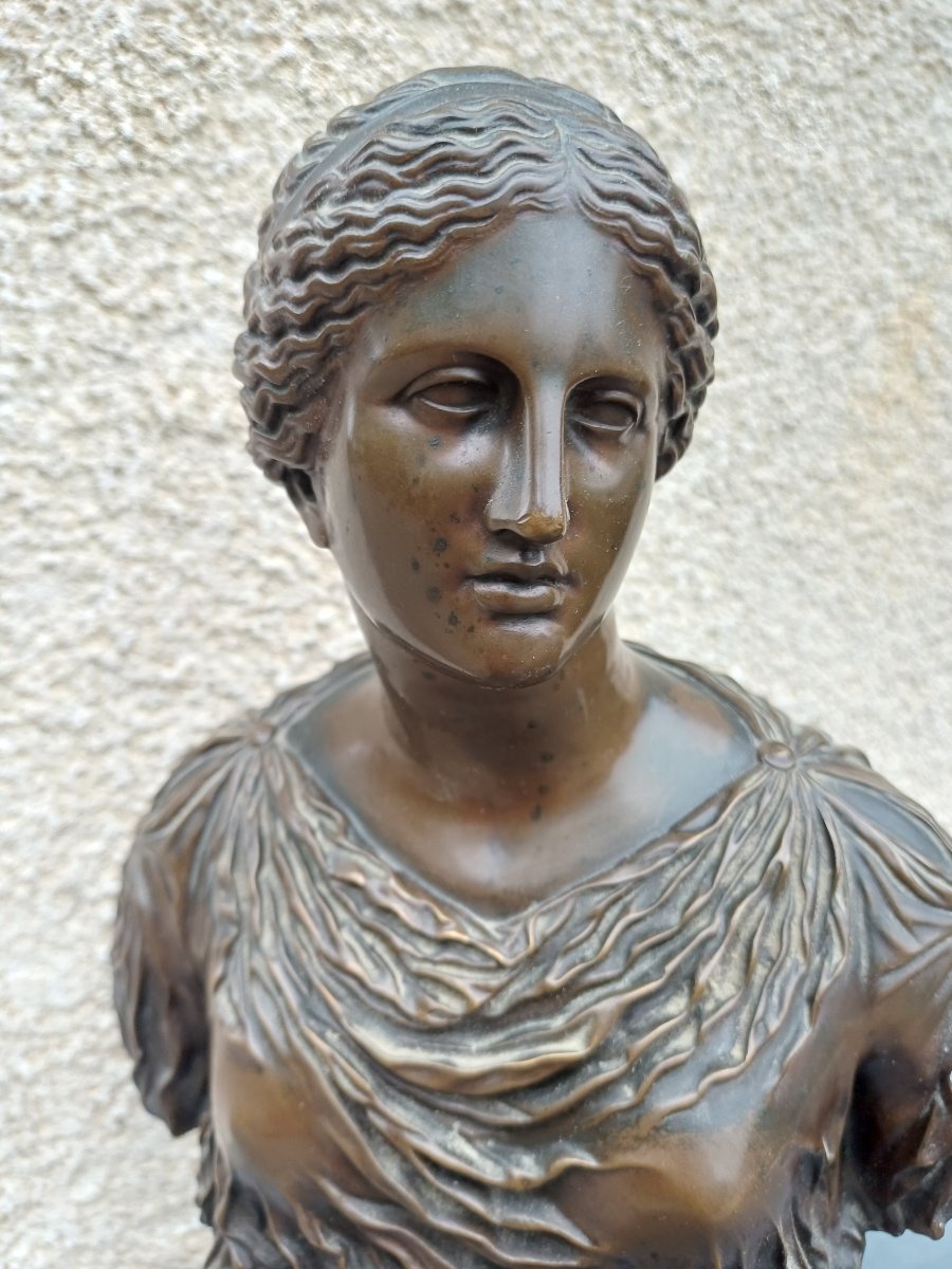 Bronze With A Patina, Venus, Cast In Barbédienne-photo-1