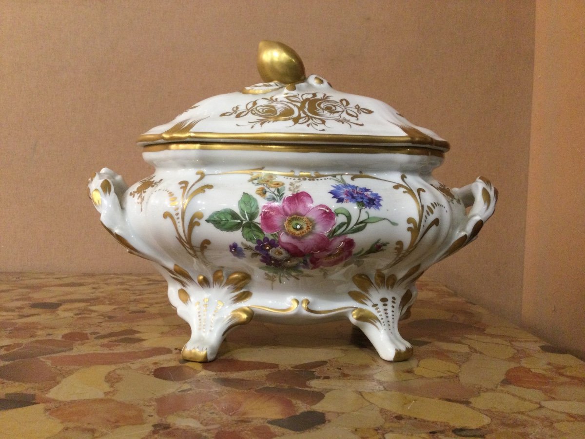 Petite Petite Soupière En Porcelaine Louis XV