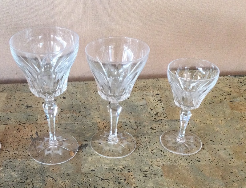 A Set Of Cut Crystal Glasses-photo-2