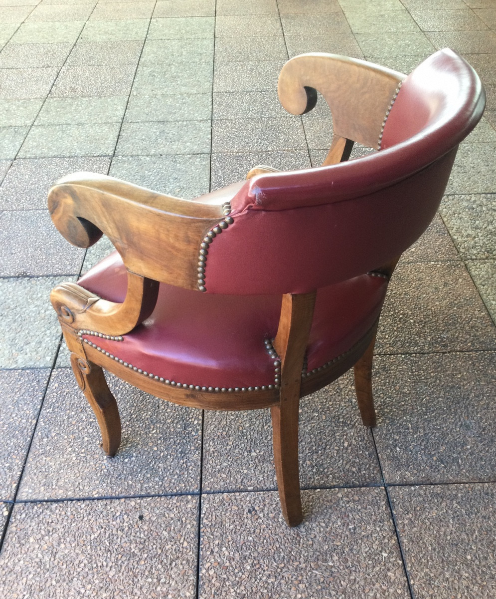 Un fauteuil de bureau-photo-2