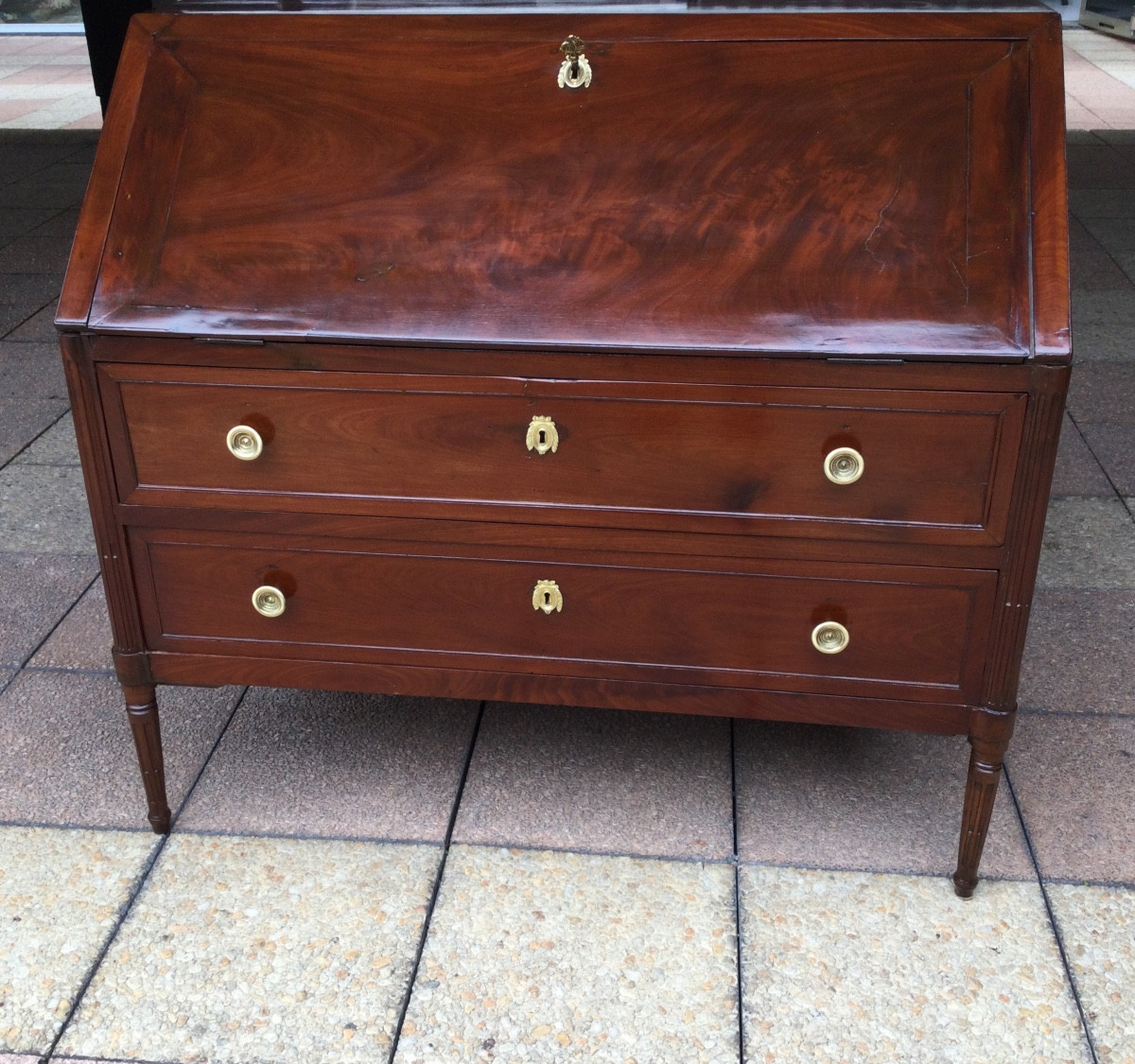 A Louis XVI Mahogany Sloping Desk. -photo-1