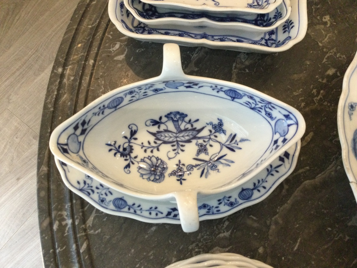 Un grand service de table en porcelaine de MEISSEN -photo-1