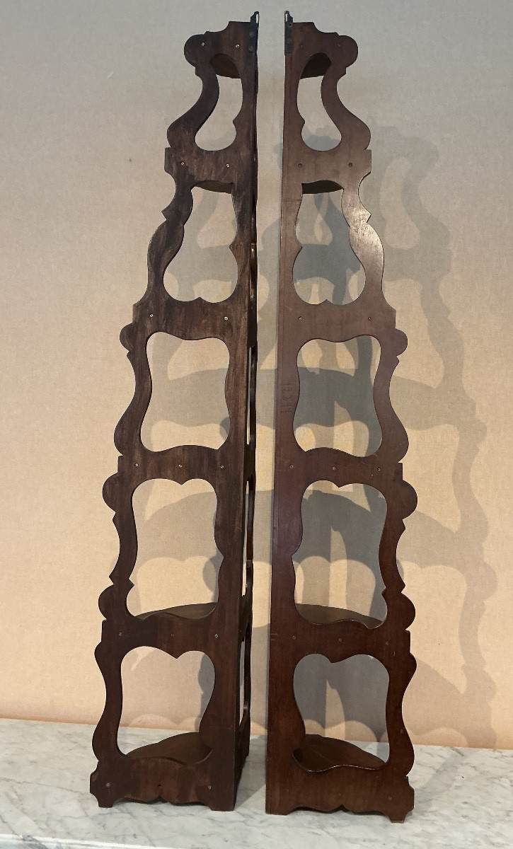 A Pair Of Mahogany Wall Corner Cabinets-photo-4