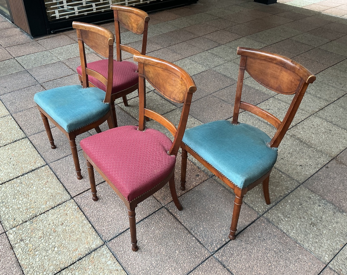 Four Directoire Chairs In Walnut.-photo-2