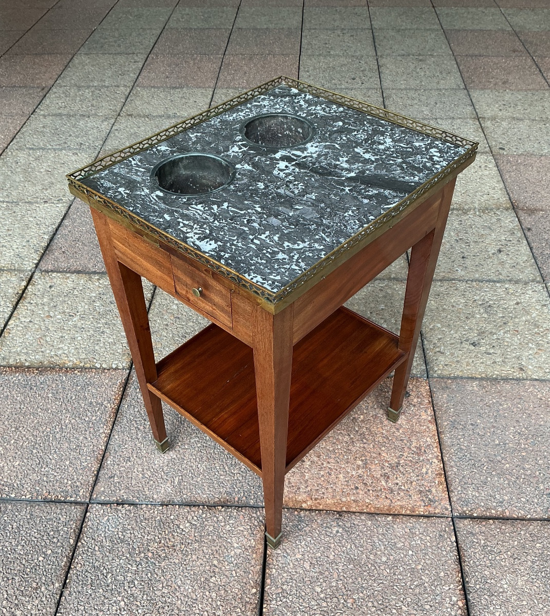 Un rafraîchissoir en acajou-photo-4