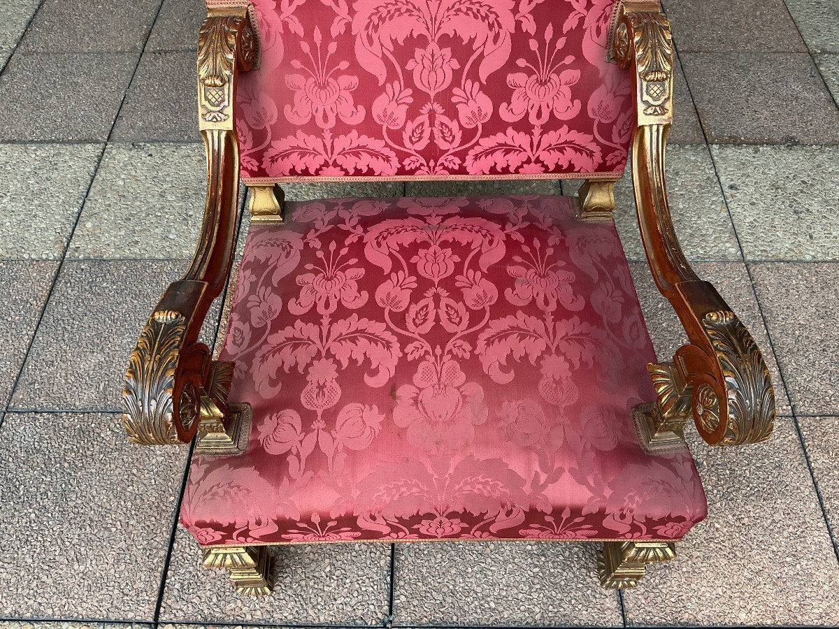 A Large Louis XIV Armchair In Gilded Wood-photo-1