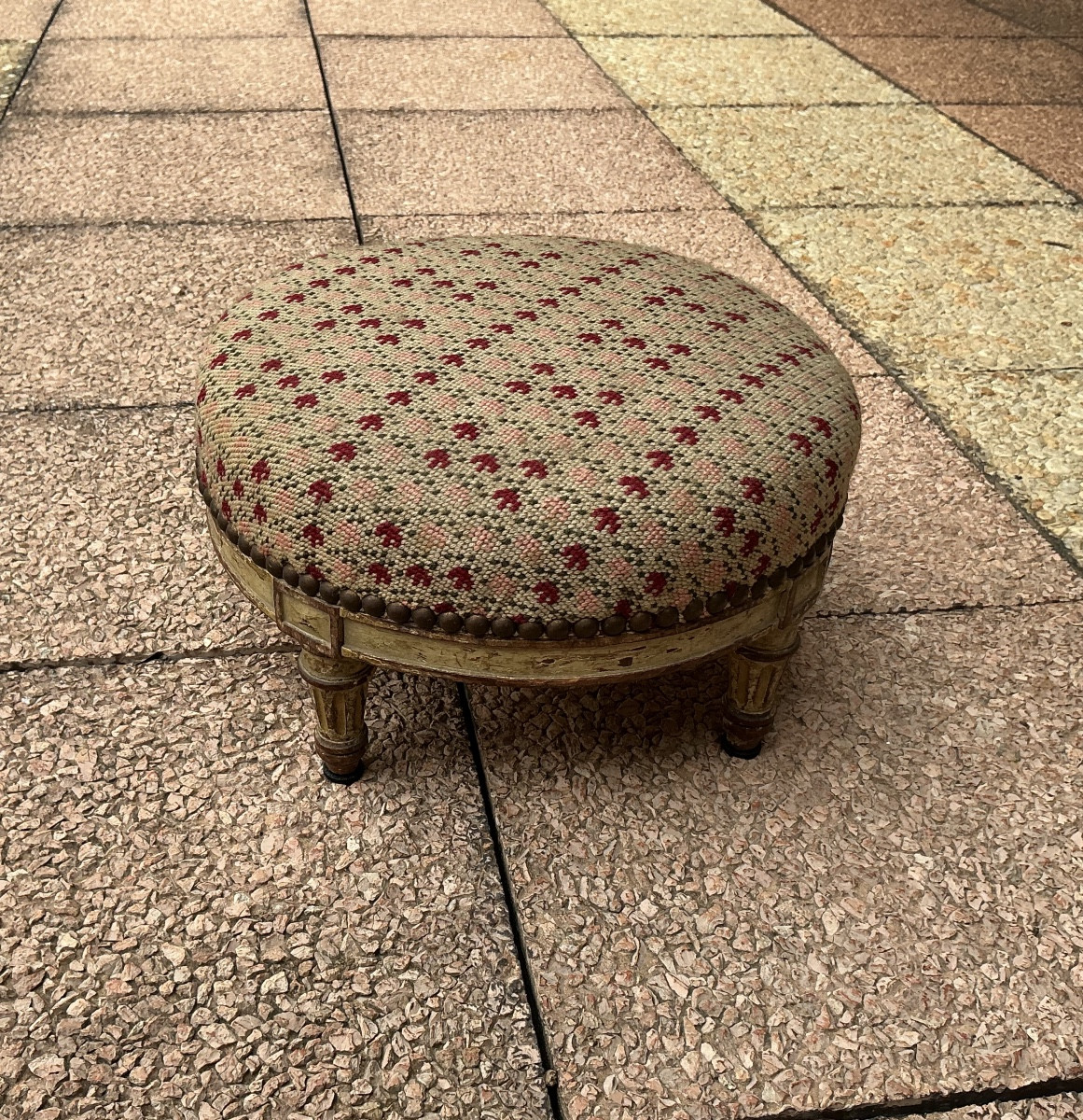 Un repose- pieds, Louis XVI.-photo-2