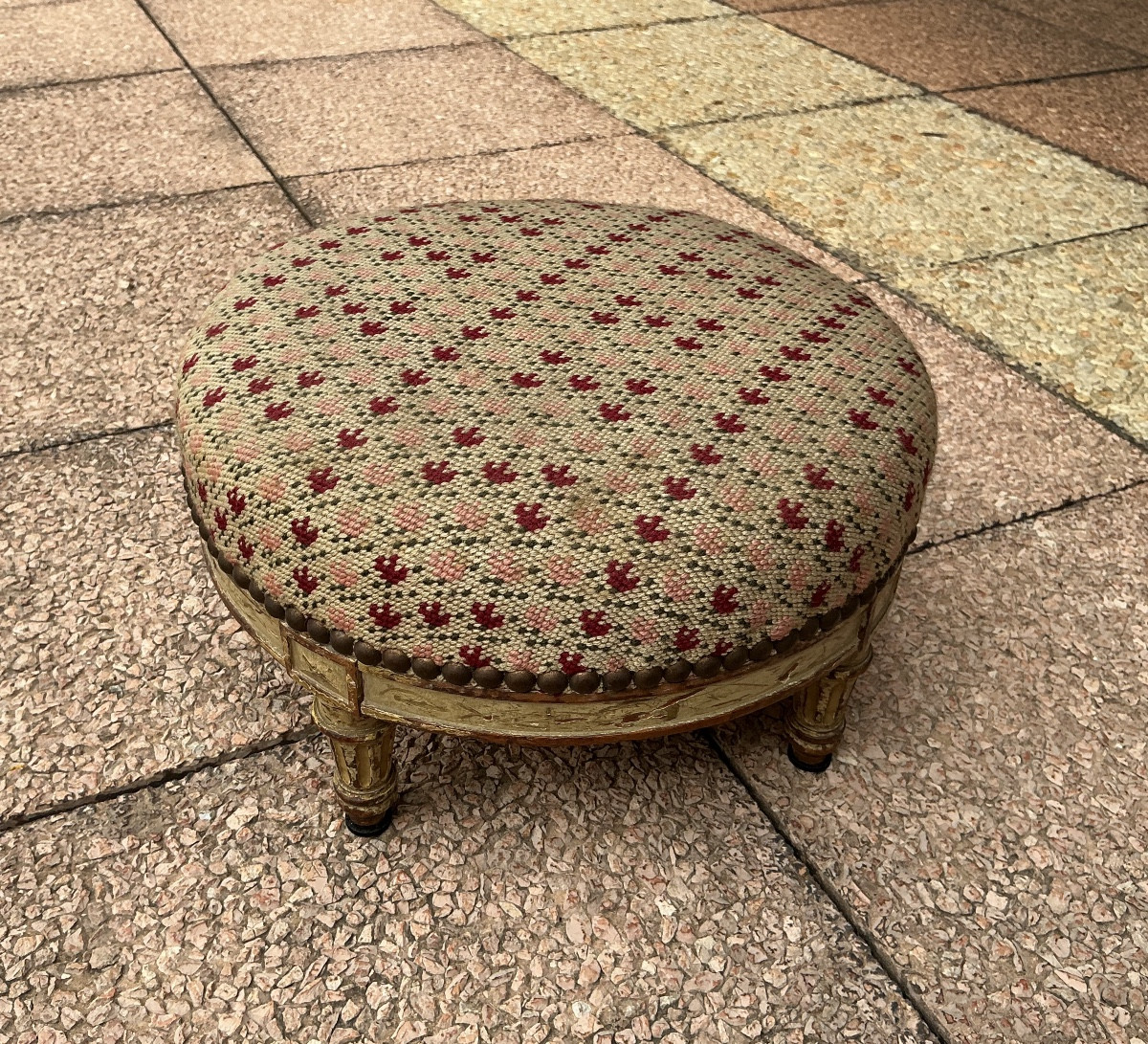 Un repose- pieds, Louis XVI.-photo-3