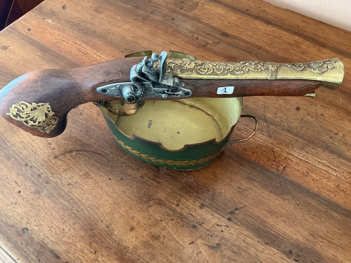 A Collection Of Decorative Pistols.-photo-2