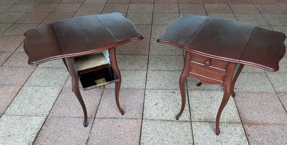Une paire de chevets, meubles d'appoint ou bouts de canapé, en palissandre.-photo-1