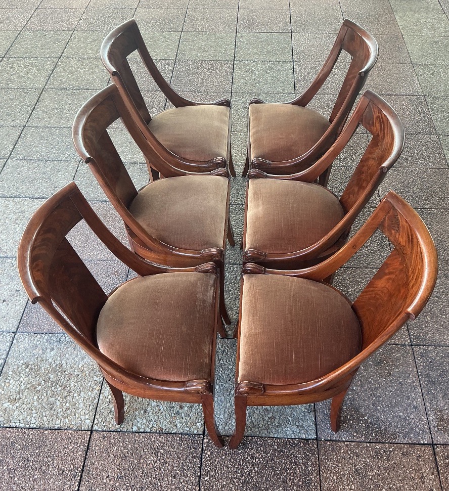 Six Mahogany Chairs. -photo-5