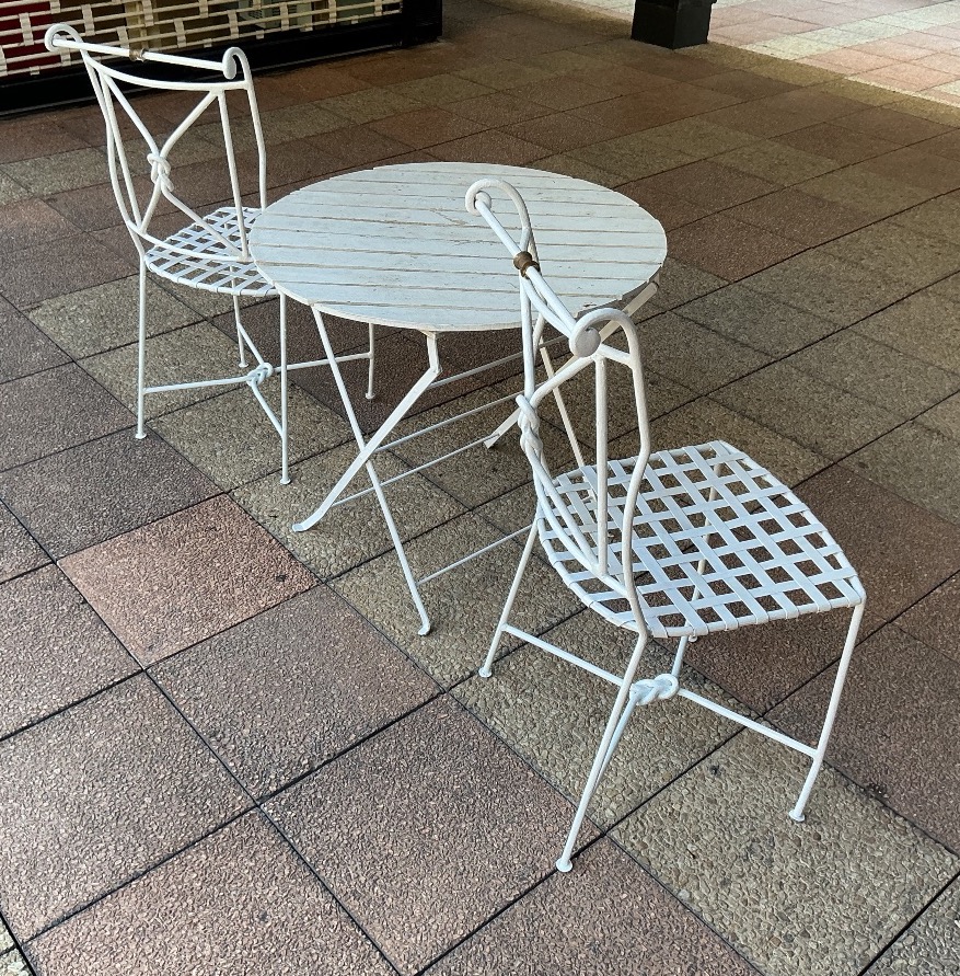 A Small Set Of Antique Garden Furniture.-photo-2