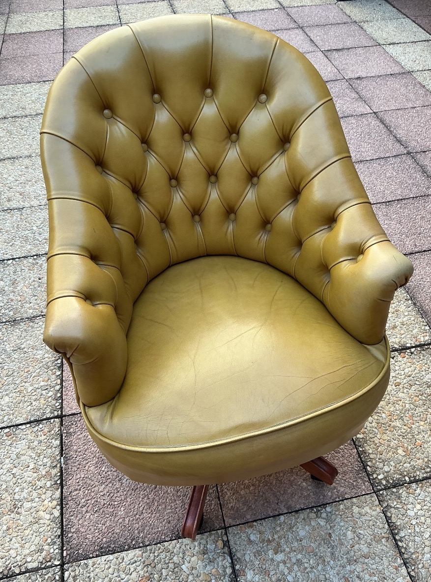 Un fauteuil de relaxation ou de bureau.-photo-3