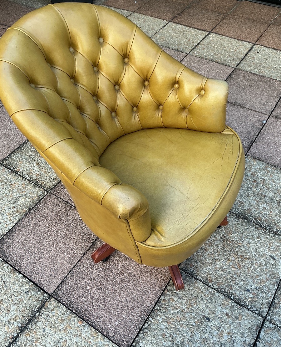 Un fauteuil de relaxation ou de bureau.