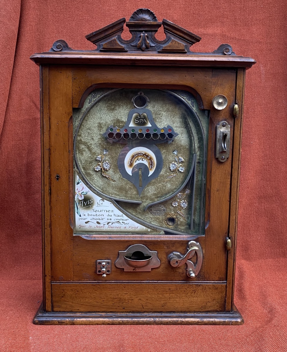 Rare jeu de comptoir "Le Spa"