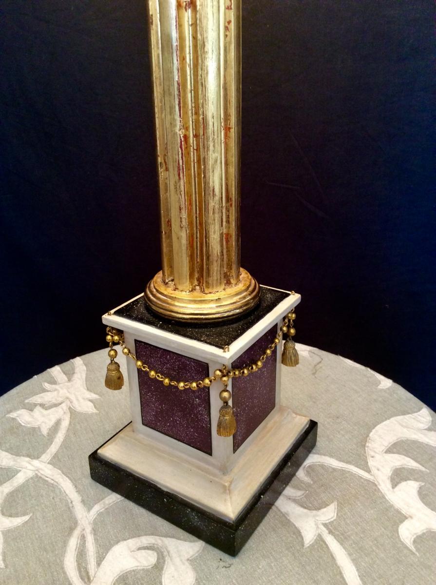 Golden Wood Lamp In Column-photo-1