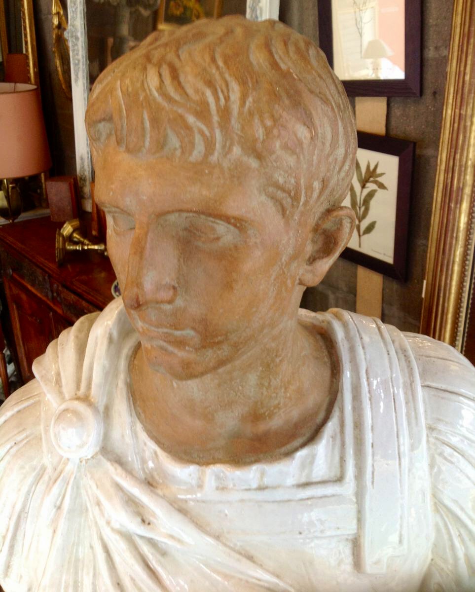 Buste Empereur Romain En Terra Cota Circa XXÈME-photo-1
