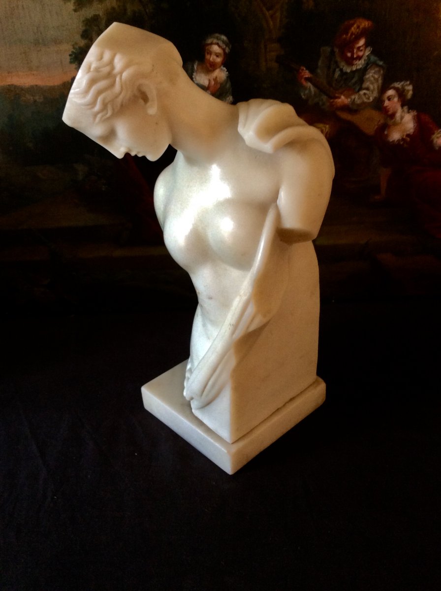 Sculpture Buste De Psyché de Capoue  En Marbre de Carrare milieu XIX ème-photo-4