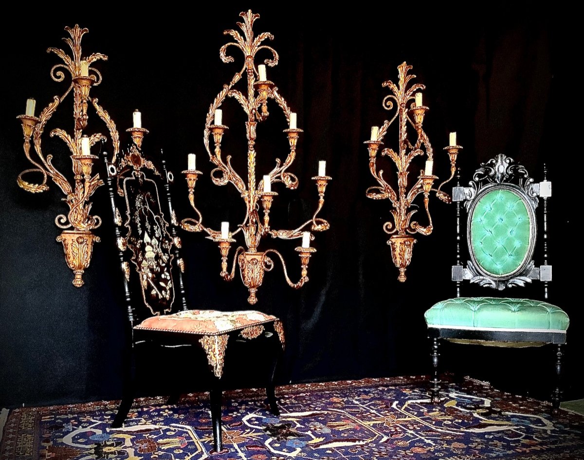 Suite De Trois Grandes Appliques En Bois Doré De Style Louis XV -photo-4