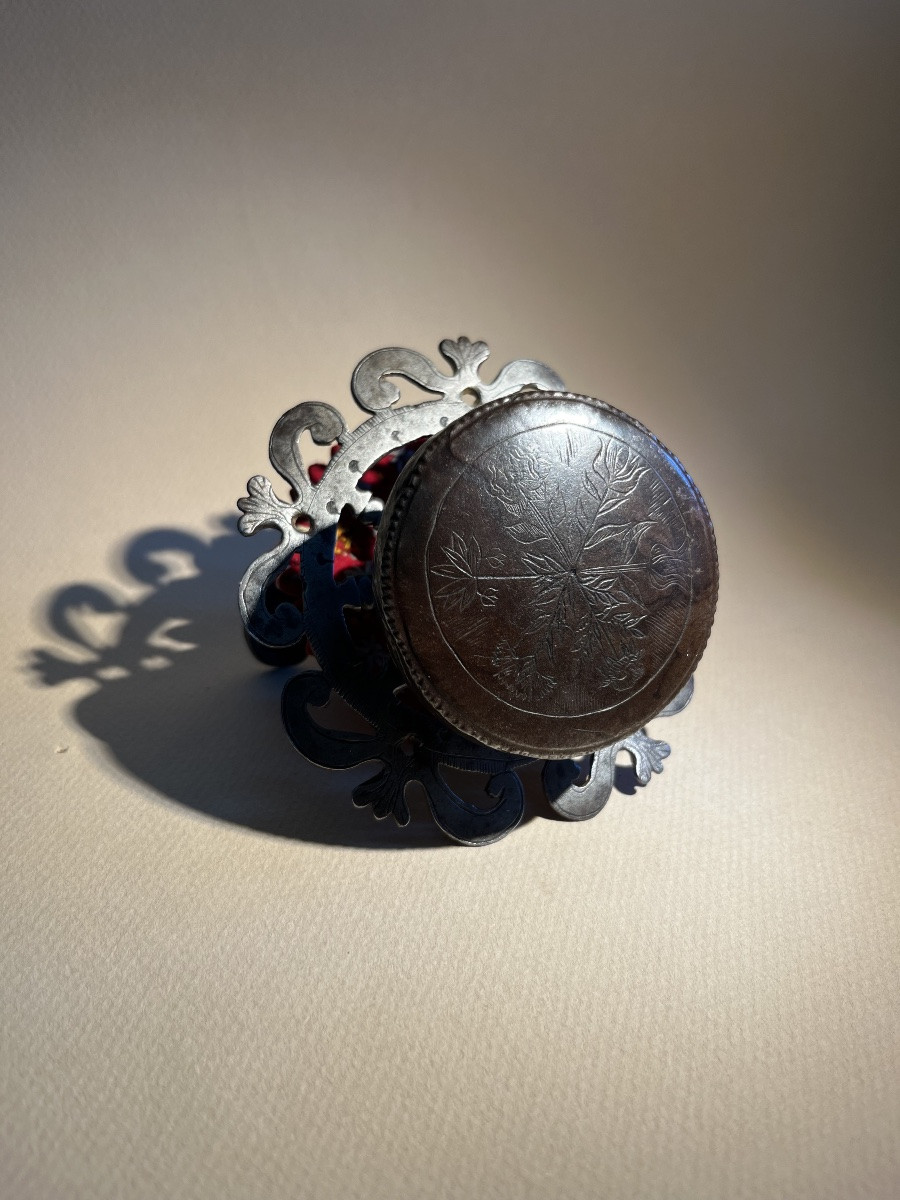 Bouton/Poignée de porte en fer forgé - XVIIe siècle -photo-2