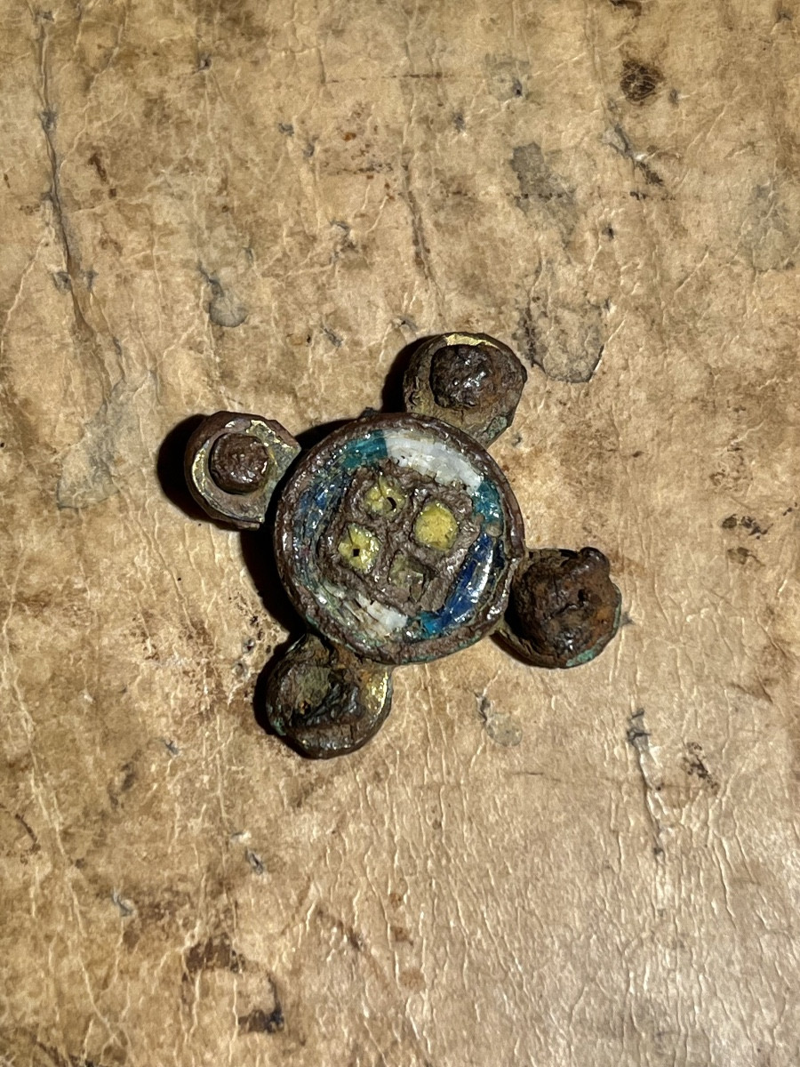 A Frisian Champlevé Fibula, 8th-9th Century 