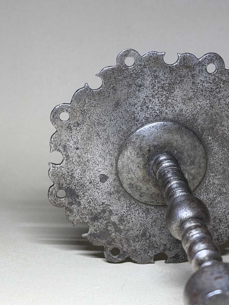 Bougeoir en fer forgé -  XVIIIe siècle 18e-photo-1