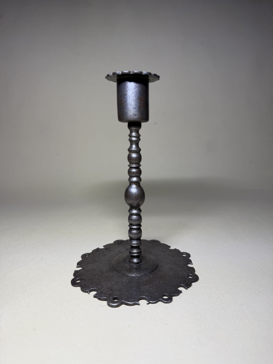 Bougeoir en fer forgé -  XVIIIe siècle 18e