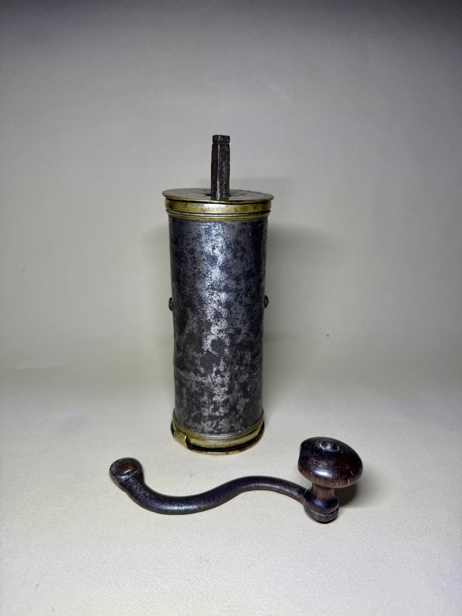 Travel Coffee Grinder - 18th Century-photo-2