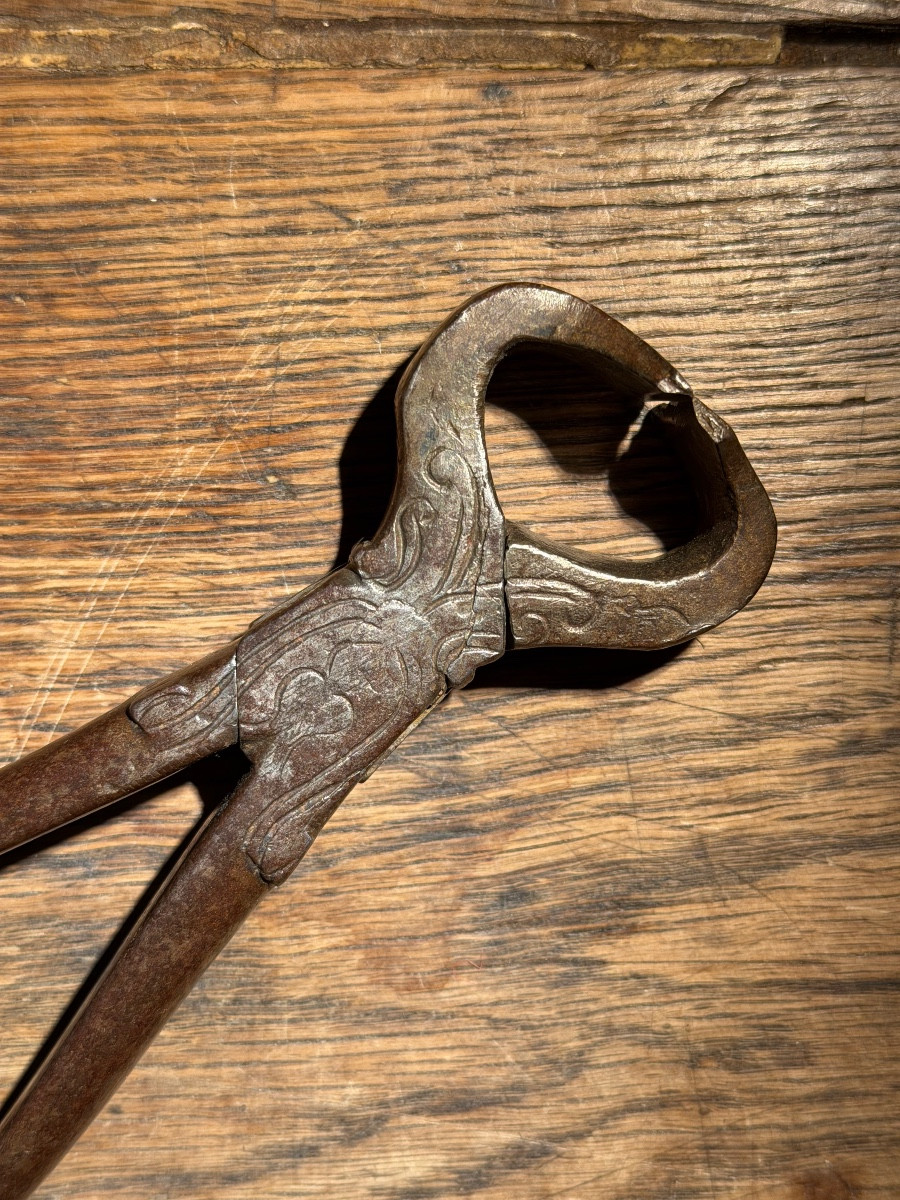 Pince coupante en fer forgé - XVIIe siècle 17e-photo-3