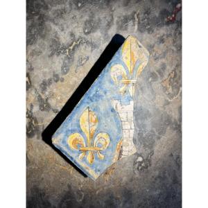 Fragment de carreau de pavement - Marie de La Tour d’Auvergne - 1636
