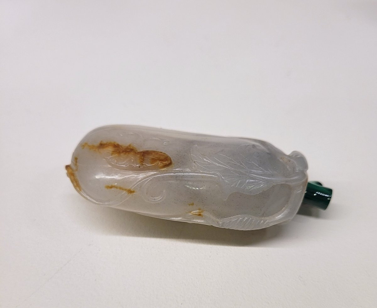 Gray Jade And Celadon Snuff Bottle, China, 19th Century-photo-3