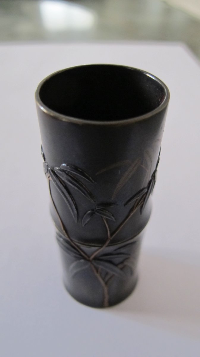 Petit vase en bronze en forme de bambou-photo-2