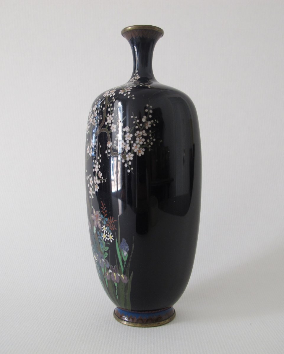 Cloisonné Enamel Vase On Copper With Floral Decoration-photo-3