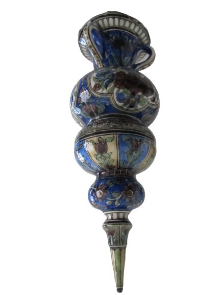 Vase en forme de lampe de mosquée en céramique Qajar
