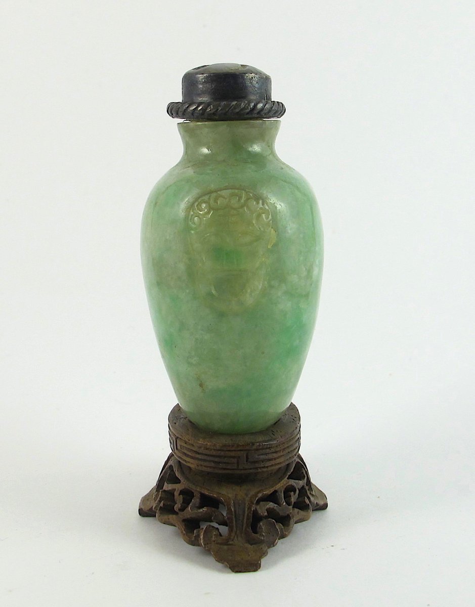 Chinese Green Jadeite Snuff Bottle-photo-3