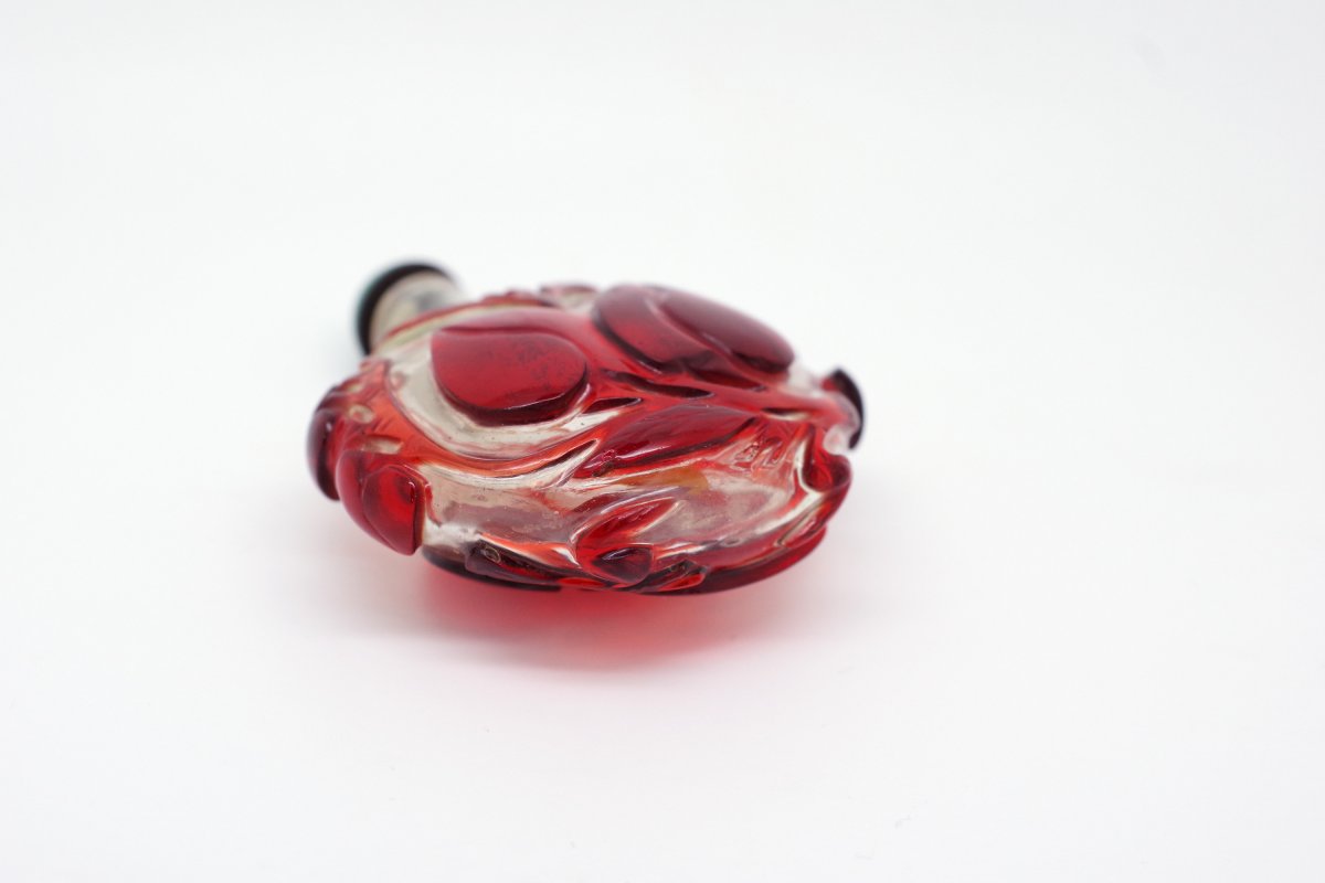 Chinese Snuff Bottle Glass Overlay Red On Transparent Background, Peaches Decor, 19th China-photo-4