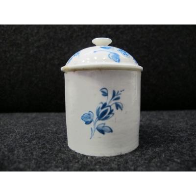 Pot à Pommade En Pate Tendre à Décor De Jetés De Fleurs