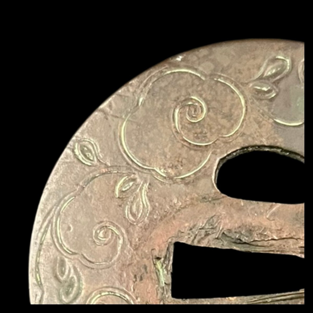 Iron Tsuba Decorated With Karakusa Japan Edo Period (17th – 19th Century)-photo-3