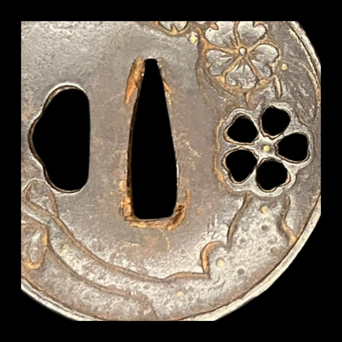 Iron Tsuba With Added Floral Decoration - Japan - Edo Period (17th - Early 19th Century)-photo-1
