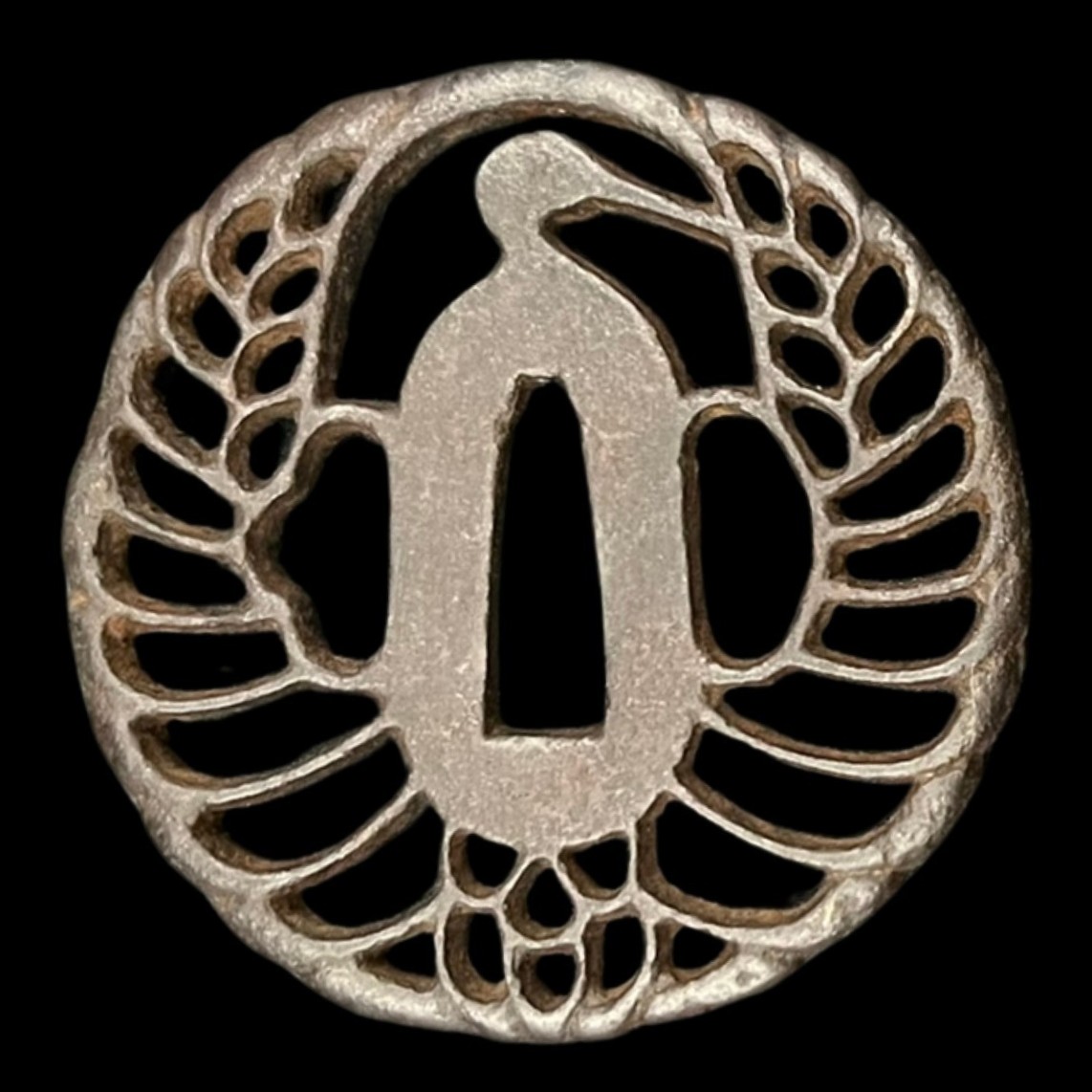 Tsuba en fer ajouré – décor de phénix (HŌ-Ō) Japon – Époque Edo (XVIIe–XVIIIe siècle)