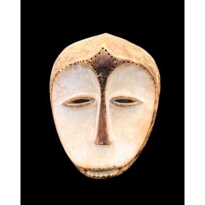  Masque Lukwakongo - Lega, R.D.Congo