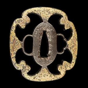 Iron Tsuba With Zōgan Decoration – Edo Period (17th–19th Century)