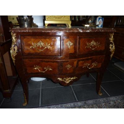 Commode Galbée Style Louis XV époque 19ème