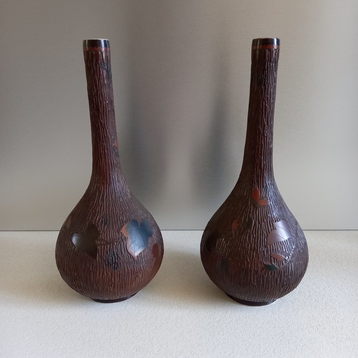 PAIRE DE VASES PORCELAINE JIKKI SHIPPO - JAPON-photo-8