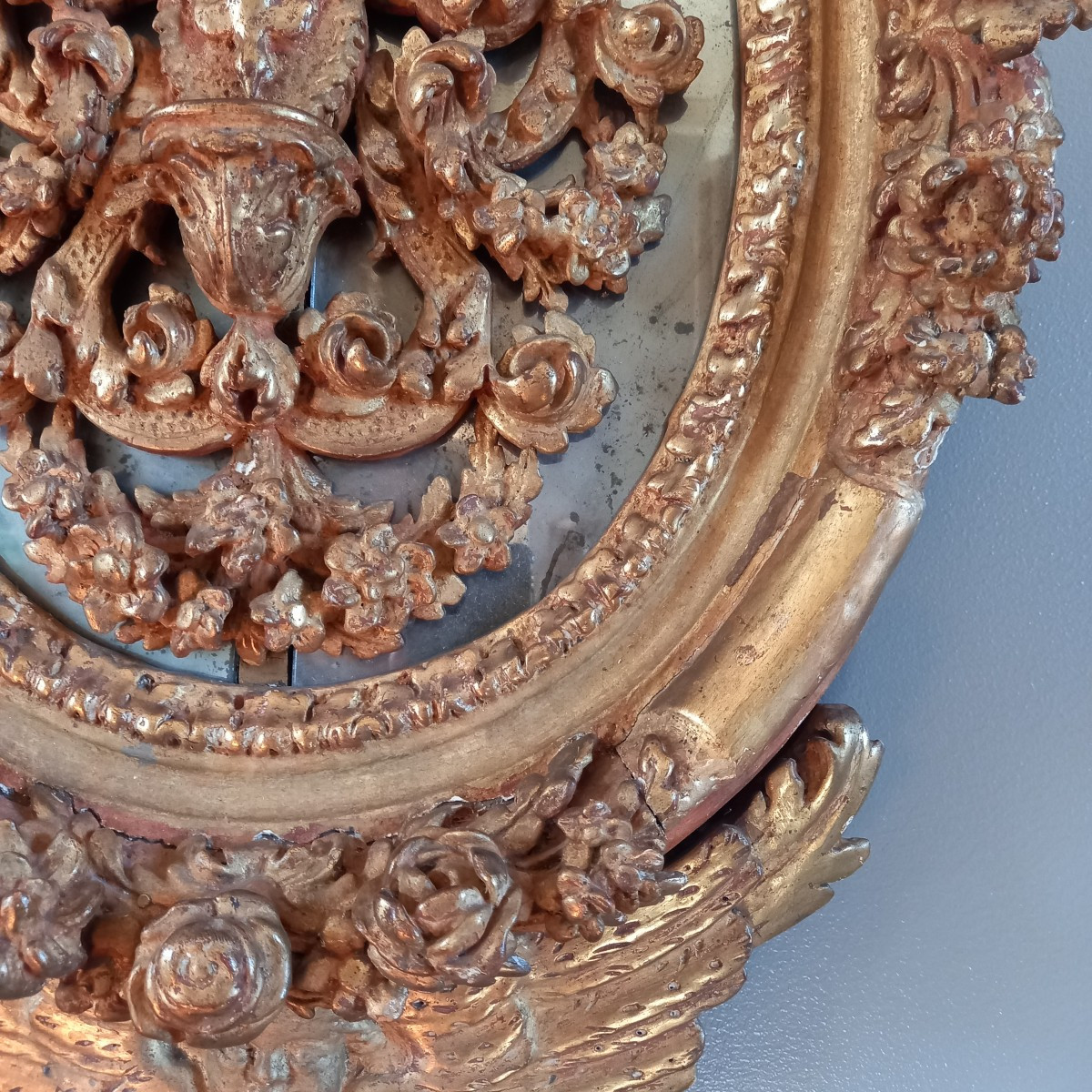 MIROIR DÉCORATIF- ÉPOQUE RÉGENCE -photo-3