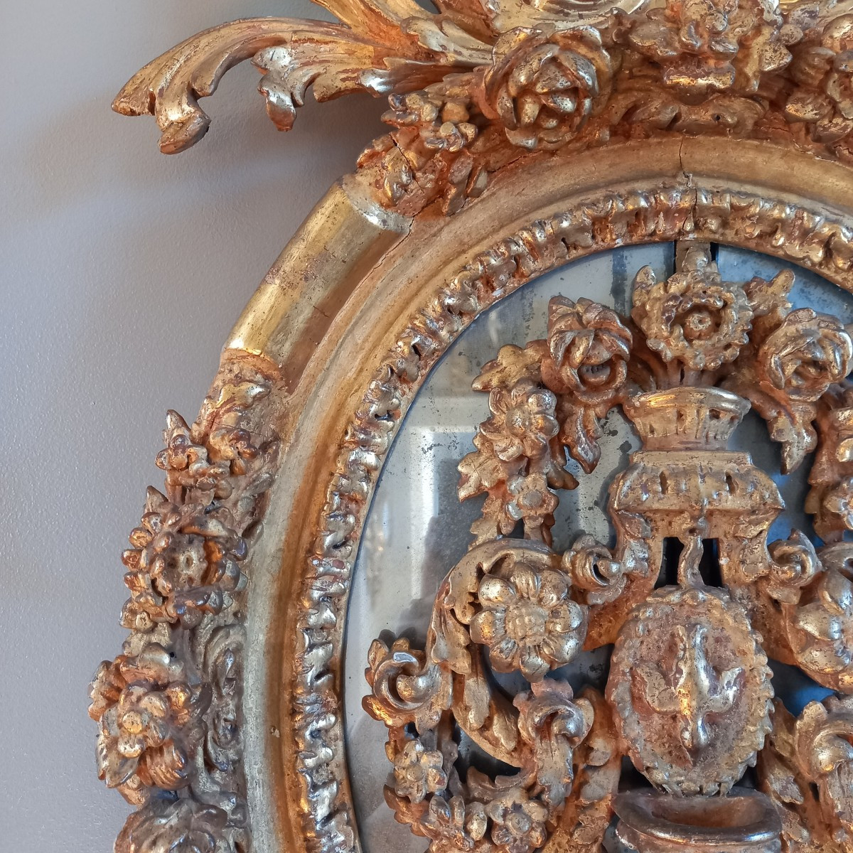 MIROIR DÉCORATIF- ÉPOQUE RÉGENCE -photo-5