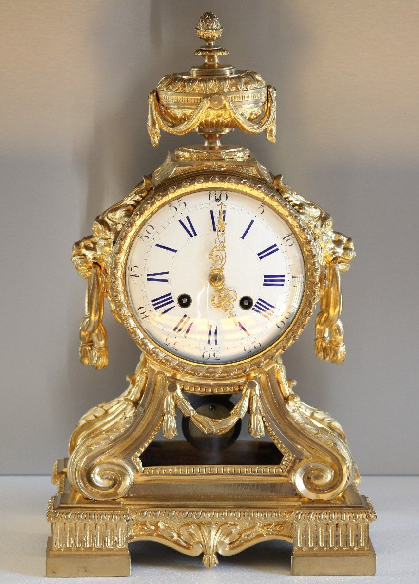 Pendulum Louis XVI  With Lion Heads - H 41 Cm