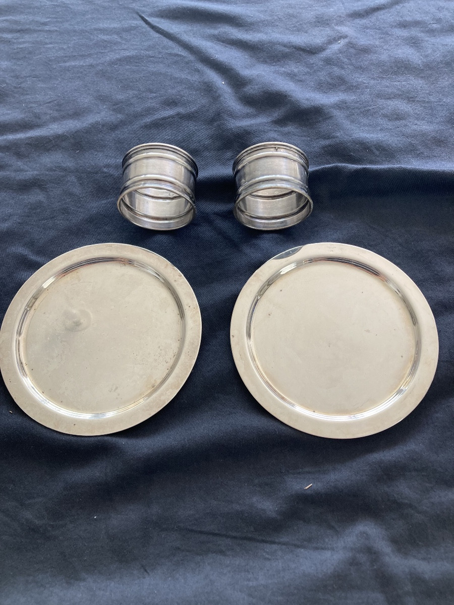 Silver Metal Bottle Coaster.