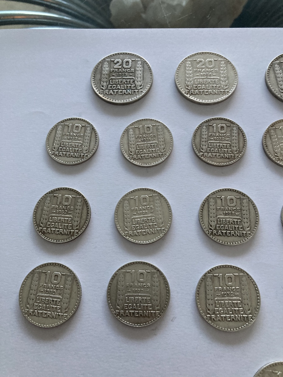 19 Silver 10 Franc Turin Coins And 4 Silver 20 Franc Turin Coins.-photo-4